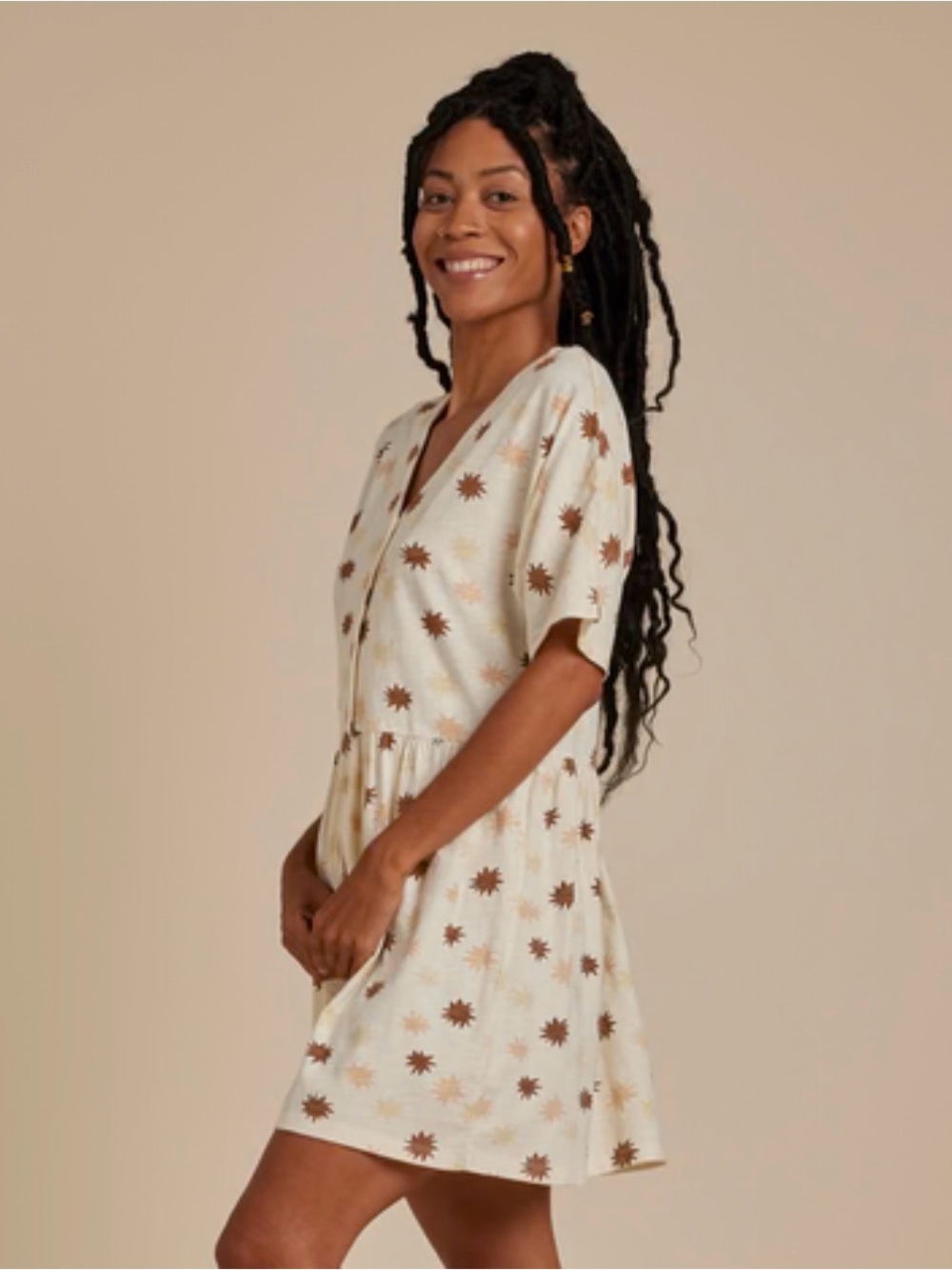 Rylee and cru Women's Beige Star-Print Button-Front Dress L